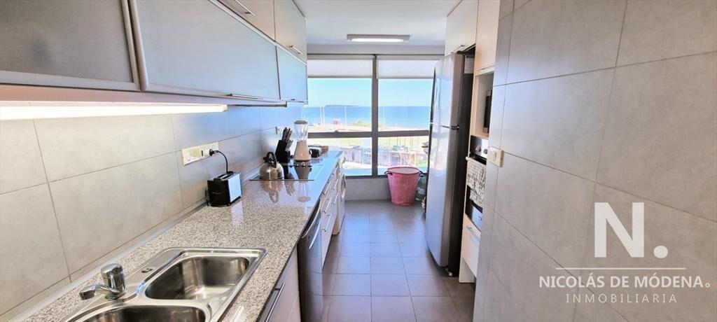 Dúplex con Vista a la Laguna, 3 dormitorios, terraza con p