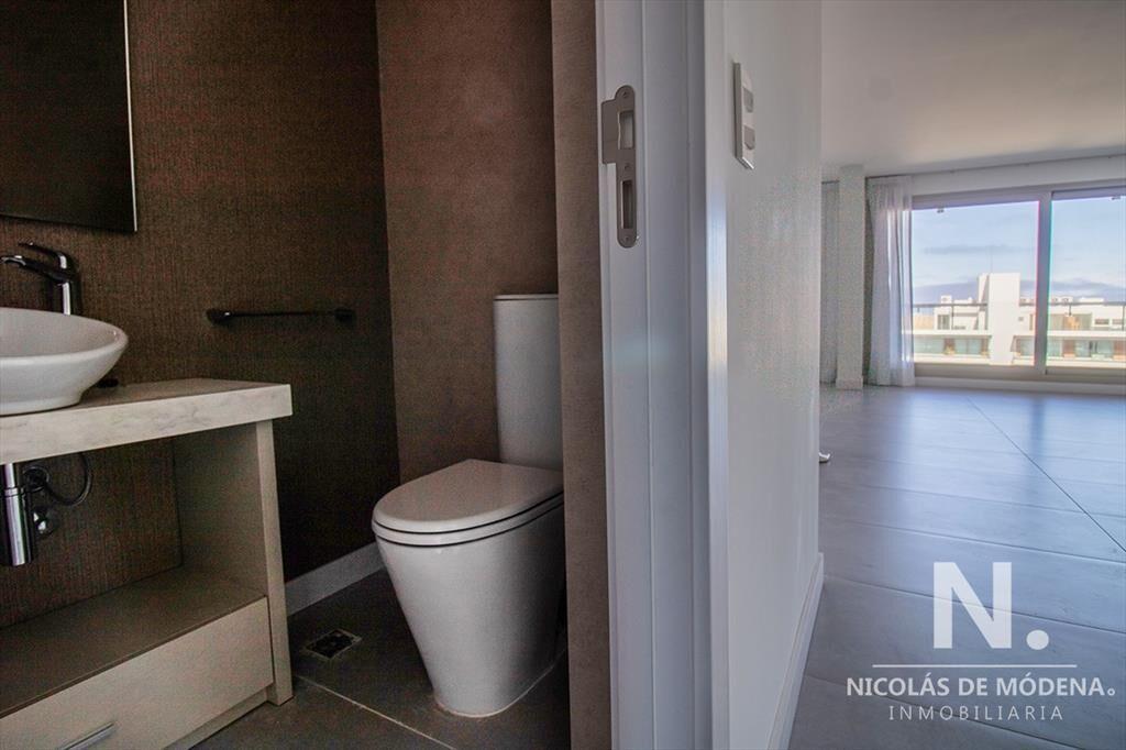 Departamento de 3 dormitorios en suite en Manantiales