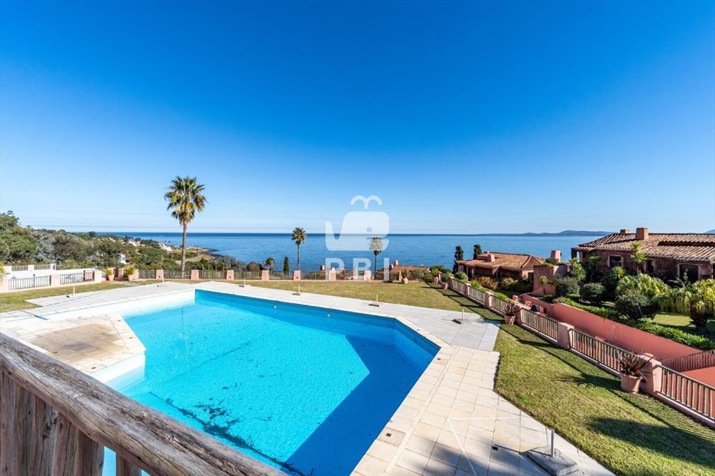 Venta de apartamento en Punta Ballena -  Marina -