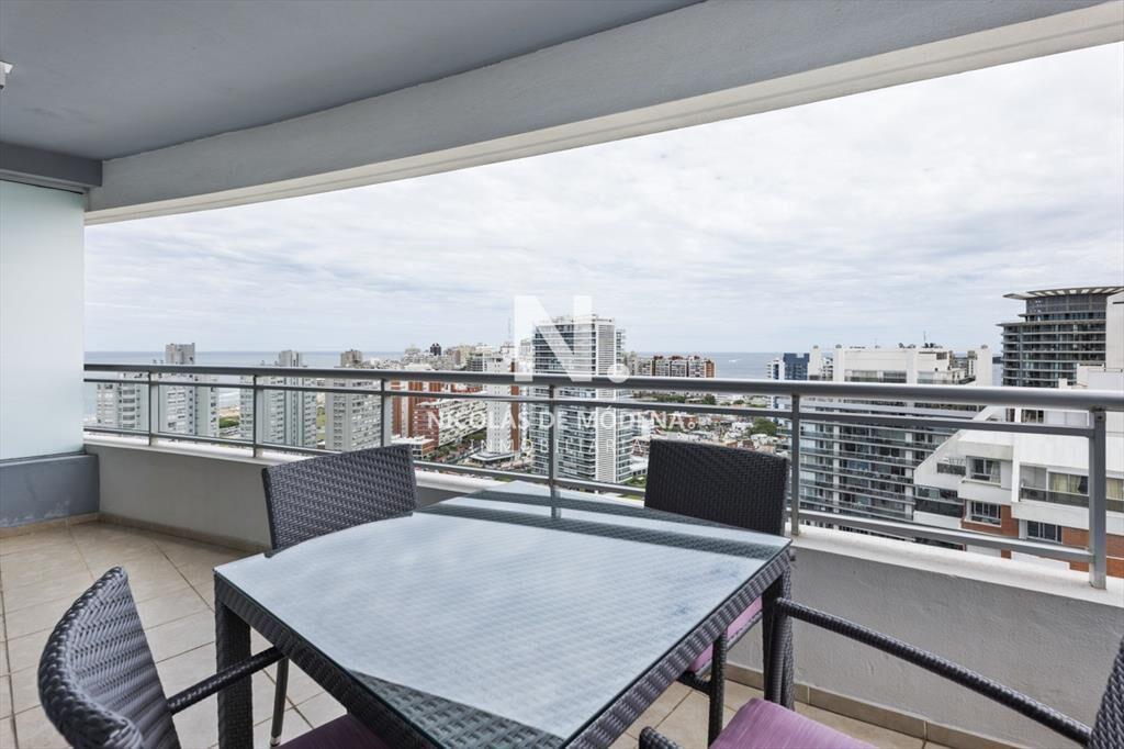 Vende apartamento en Brava Punta del Este de 3