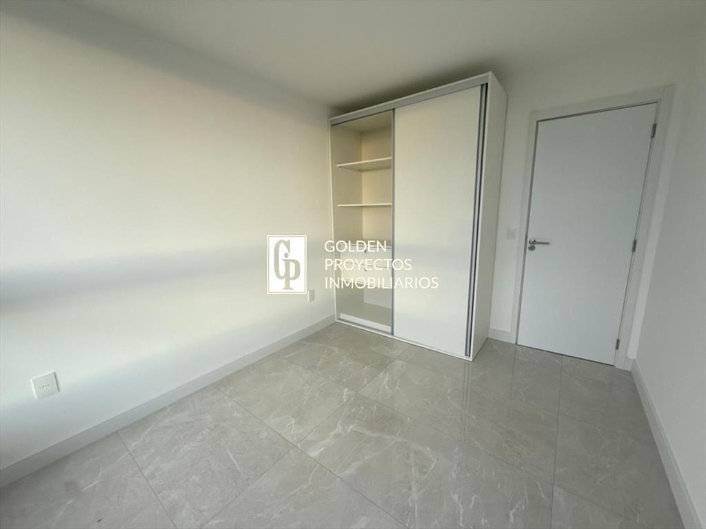 Apartamento en Venta 1 dormitorio Garage Punta