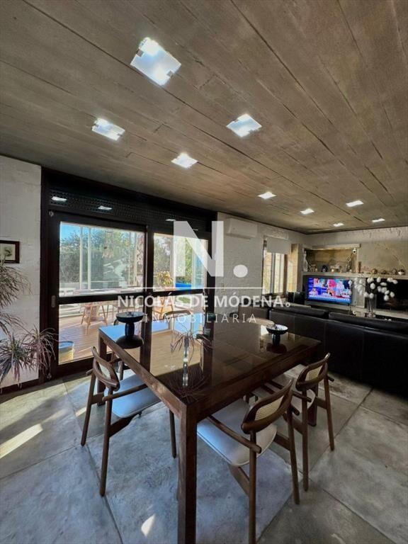 Vende casa de 4 dormitorios en Tio Tom, Punta