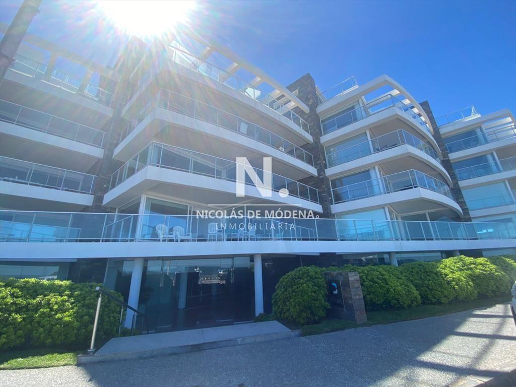 Apartamento en Venta. Península - PRECIO REDUCIDO