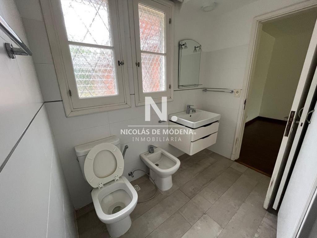 Chalet de 3 dormitorios mas dependencia en venta