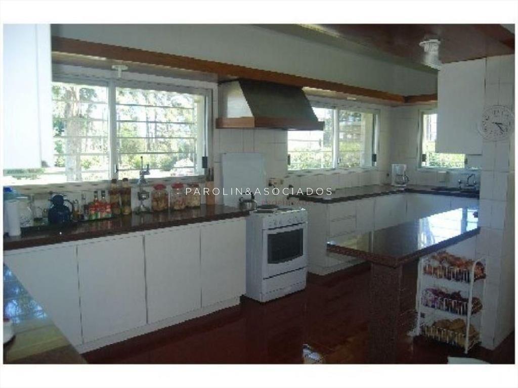 Casa en venta de 4 dormitorios en el Golf, Punta