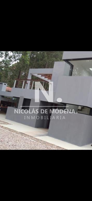 Vende casa ideal de 3 dormitorios en suite, en