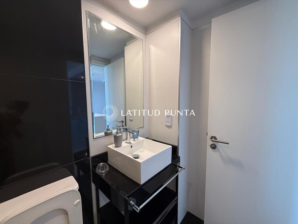 Piso alto en Brava, 1 dormitorio