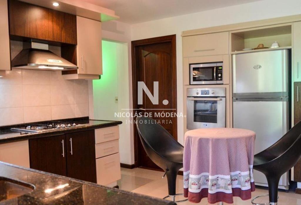 Chalet en Beverly Hills, Punta del Este