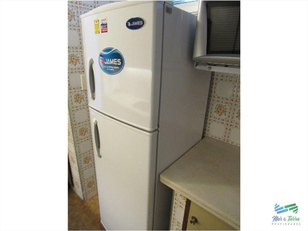 Excelente edificio sobre la Brava, 1 dormitorio