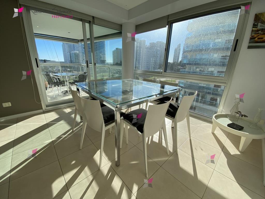 APARTAMENTO EN VENTA 3 DORMITORIOS EDIFICIO TORRE