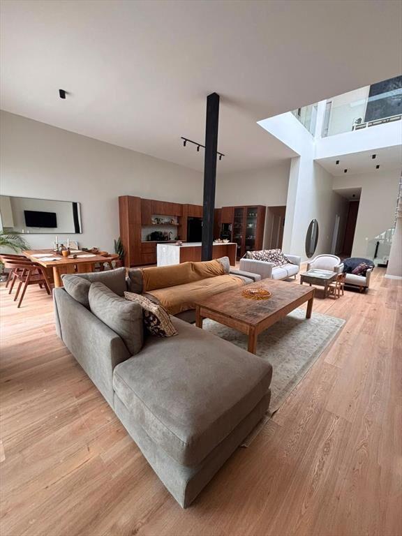 Venta casa 5 dormitorios punta carretas 2 cocheras