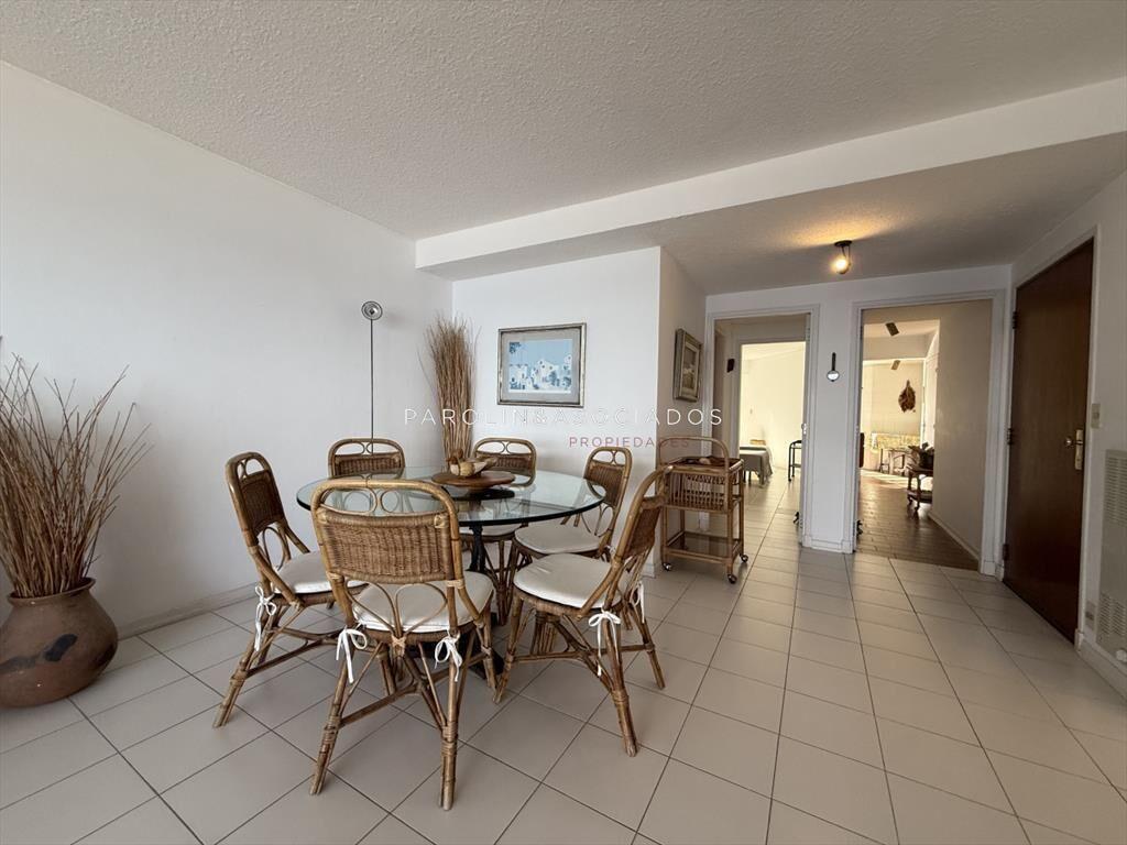 Departamento en Venta de 2 dormitorios en Playa