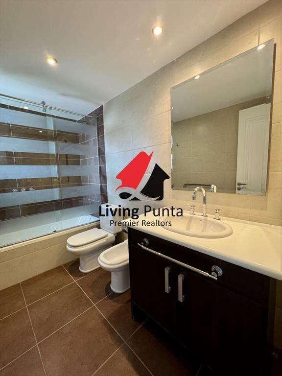 Apartamento en Alquiler frente al mar full