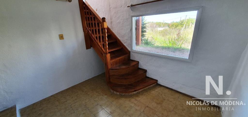 Casa en Altos de Punta Piedras, 4 dormitorios *