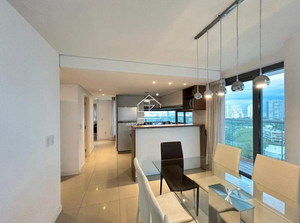 Venta apartamento tres dormitorios Punta del Este