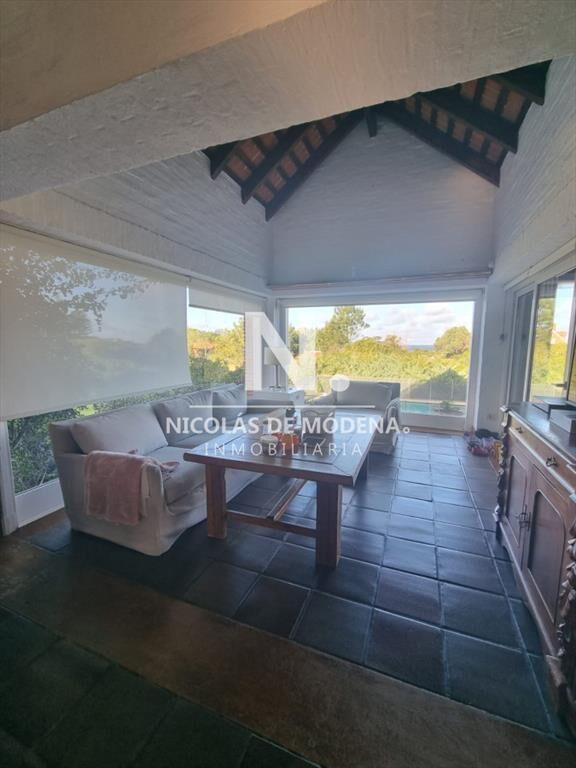 Espectacular mansion a metros del mar