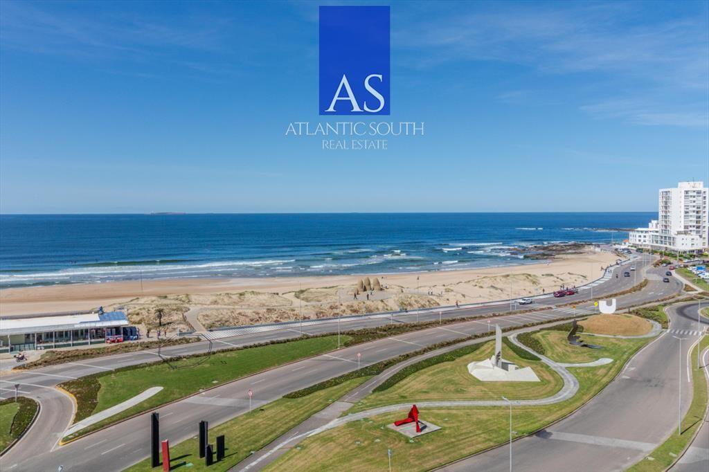 Apartamento de 3 dormitorios en suite frente al