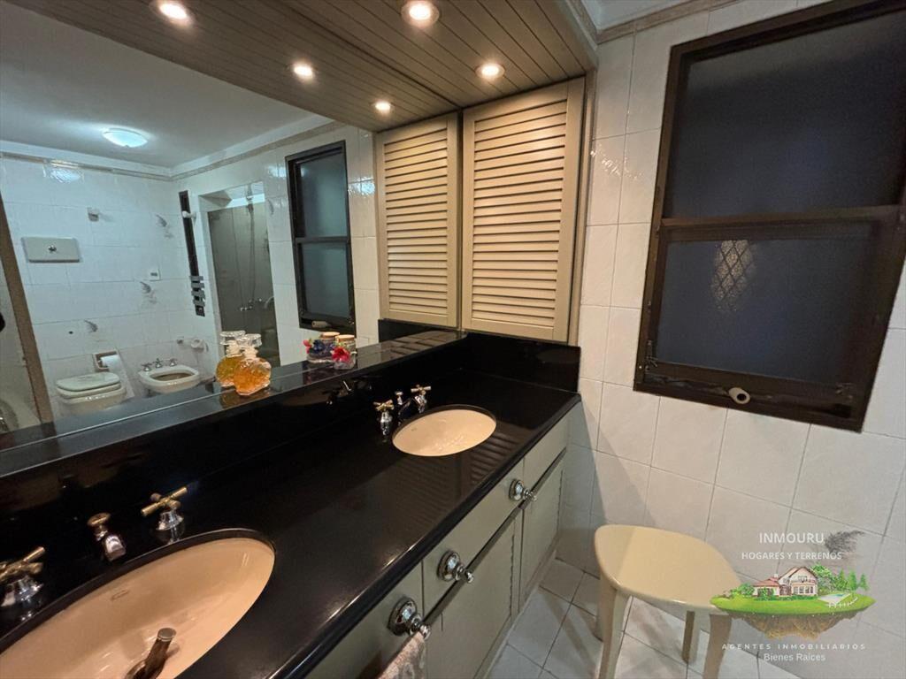 Hermoso apartamento super amplio en VENTA