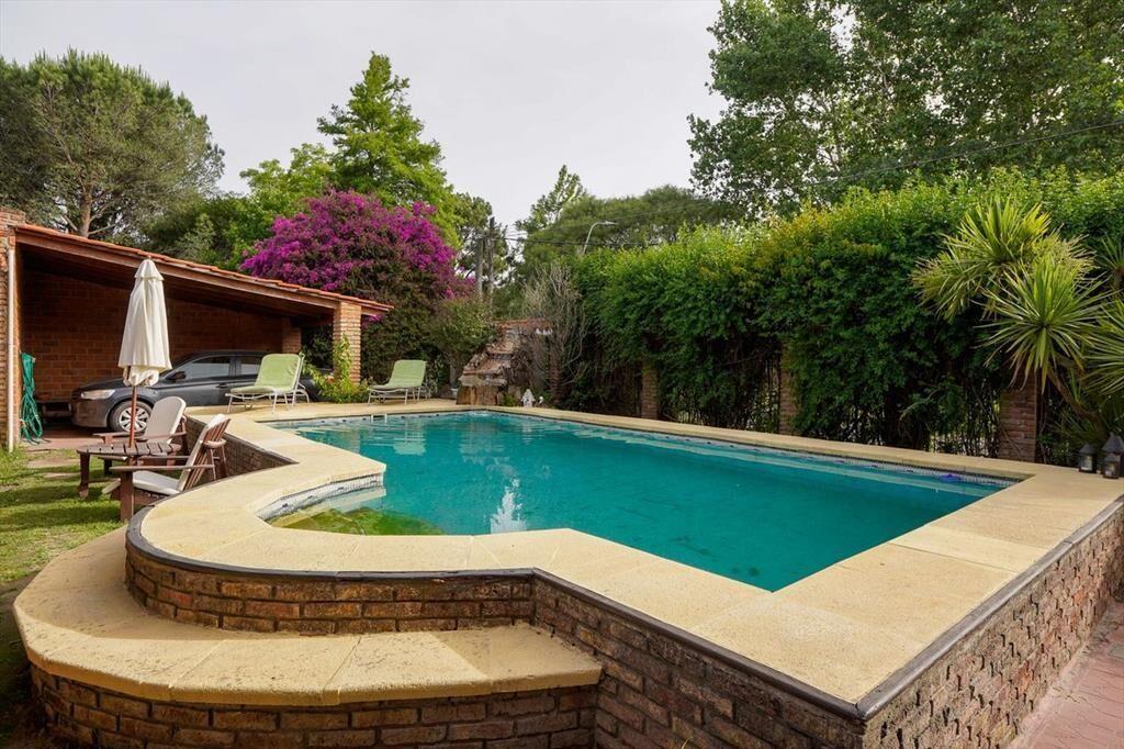 Venta Casa en Shangrilá Sur 4 dorm, Piscina