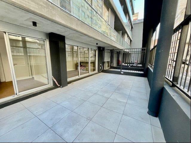VENTA CON RENTA APARTAMENTO CORDÓN SUR 1 DORMITORIO CON AMP