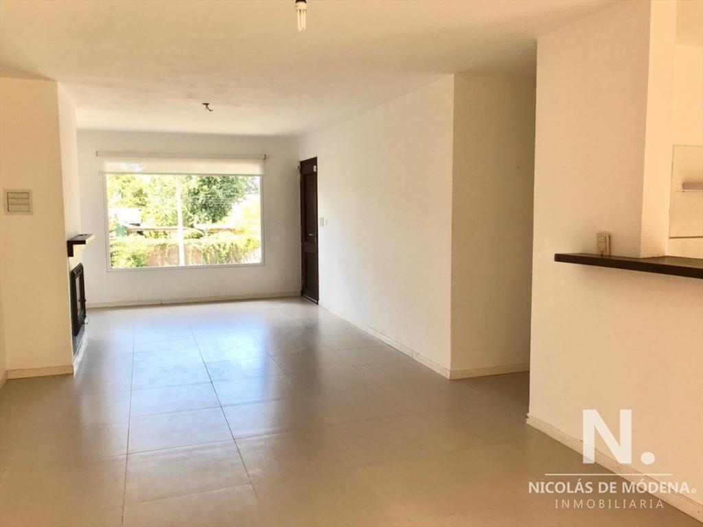VENTA DE CASA DE 3 DORMITORIOS EN JARDINES DE CORDOBA PUNTA