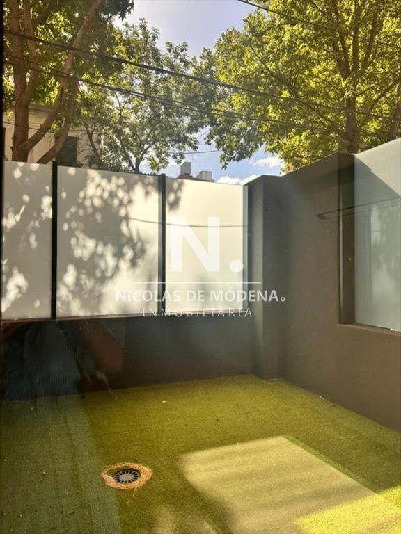 Venta Monoambiente con patio al Frente, Entrega .