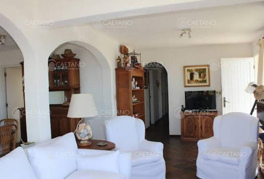 Alquiler casa tipo apartamento primera línea al