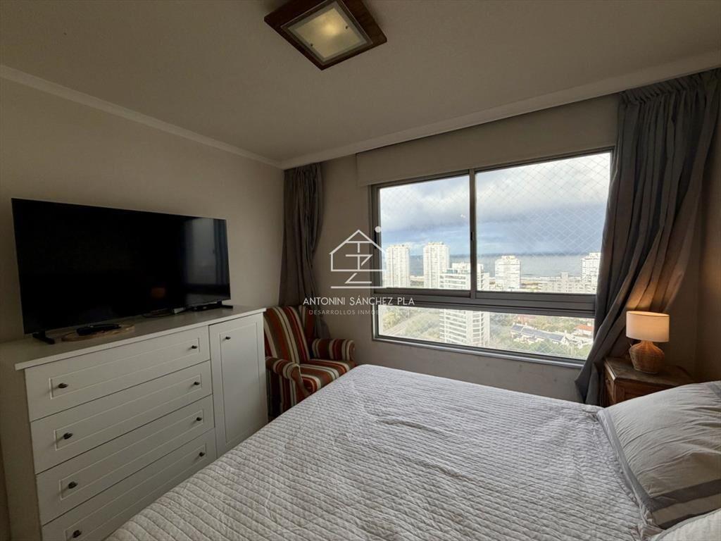 Alquiler apartamento tres dormitorios Punta del