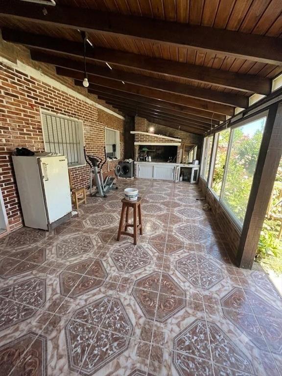 Venta casa 3 dormitorios Maroñas, más 3 Apartamentos y 1 De