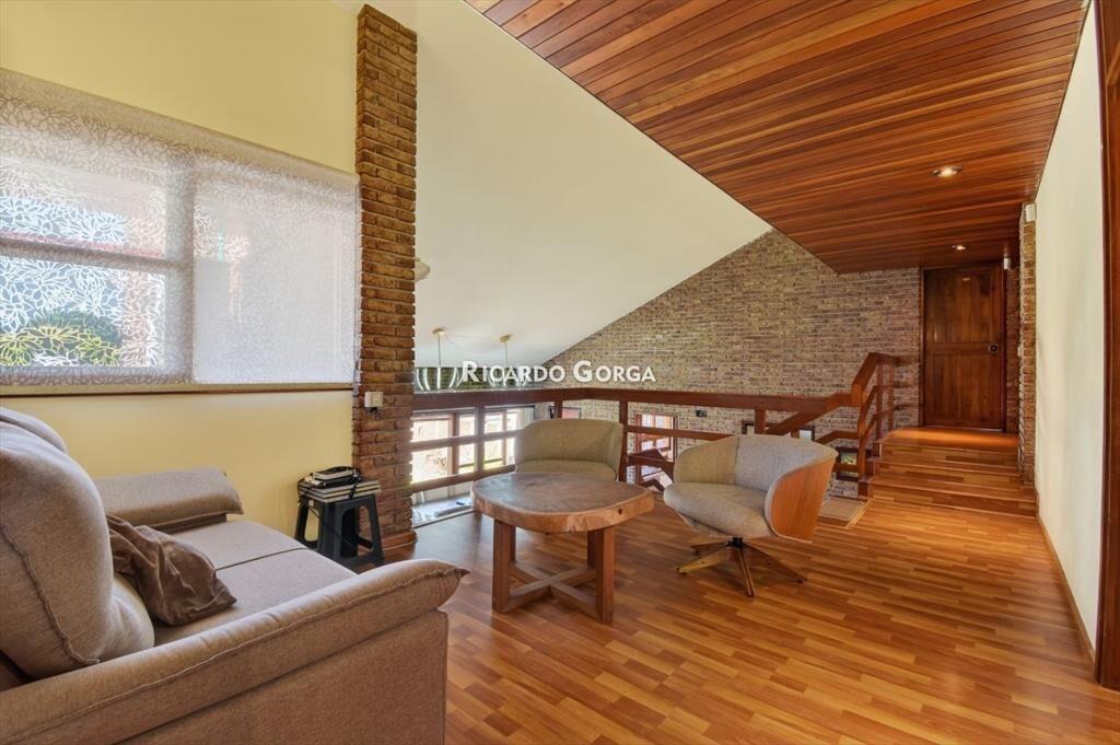 Hermoso chalet, 2 casas, 6 dormitorios, Fondo, Piscina e...