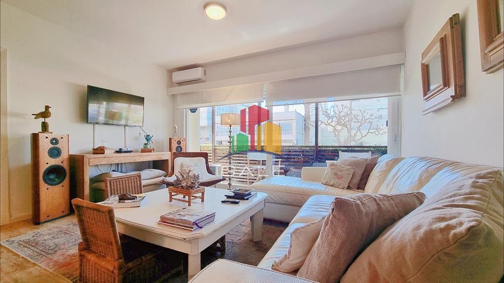 Apartamento moderno en Peninsula, 3 dormitorios,