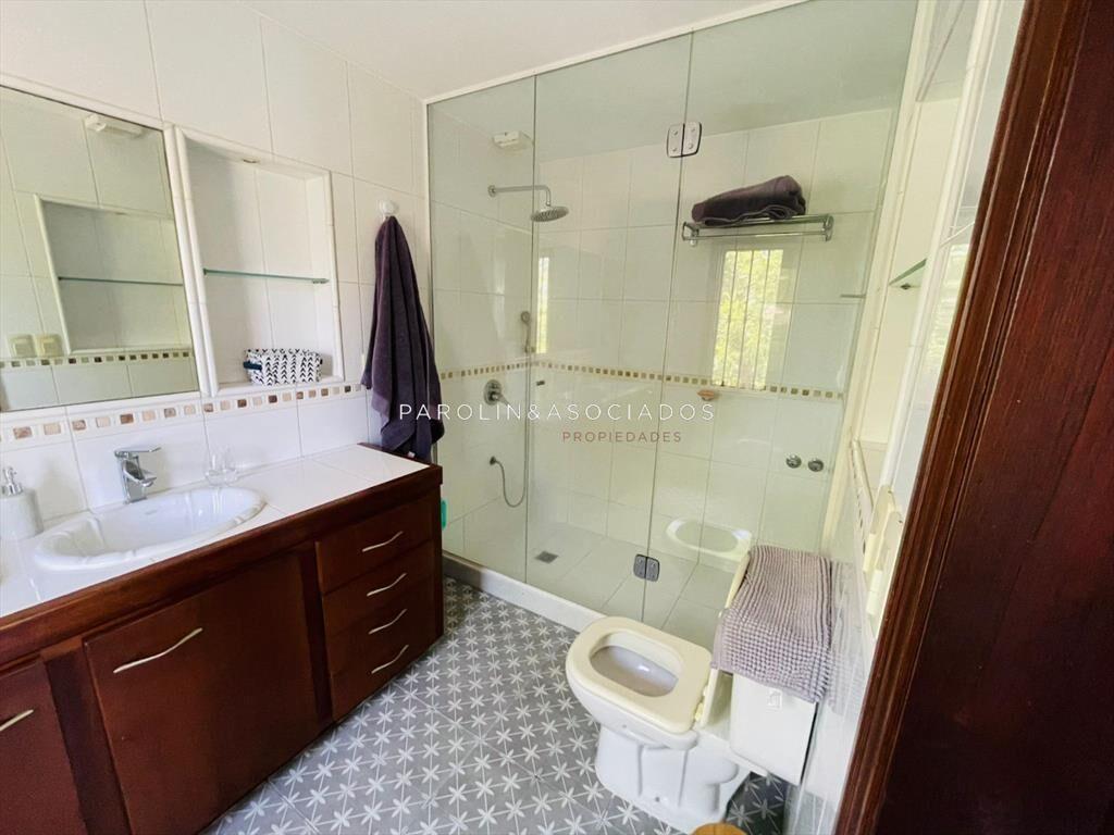 Casa de 4 dormitorios en alquiler temporario en