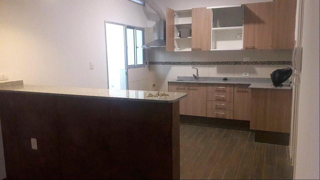 VENTA PADRÓN ÚNICO IDEAL 2 FAMILIAS ADMITE ALTURA