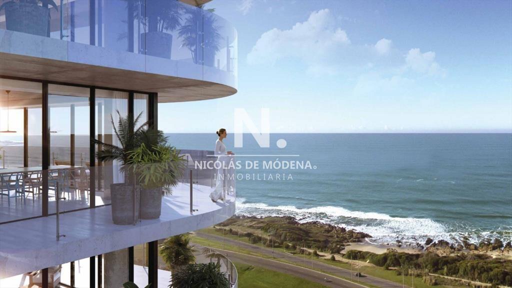 Apartamento en venta con vista al mar en Brava, 2