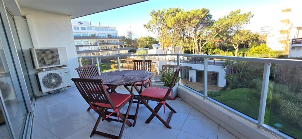 Apartamento 3 dormitorios frente al mar
