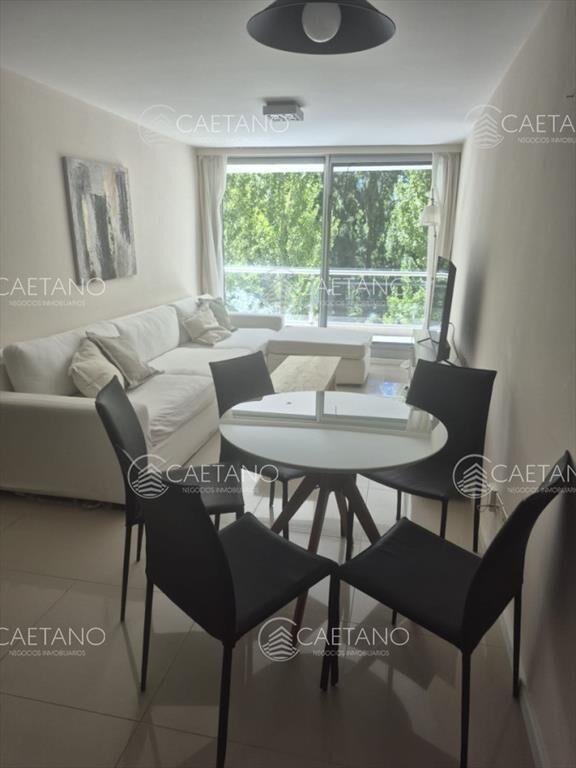 Apartamento en Venta de 2 dormitorios en Punta