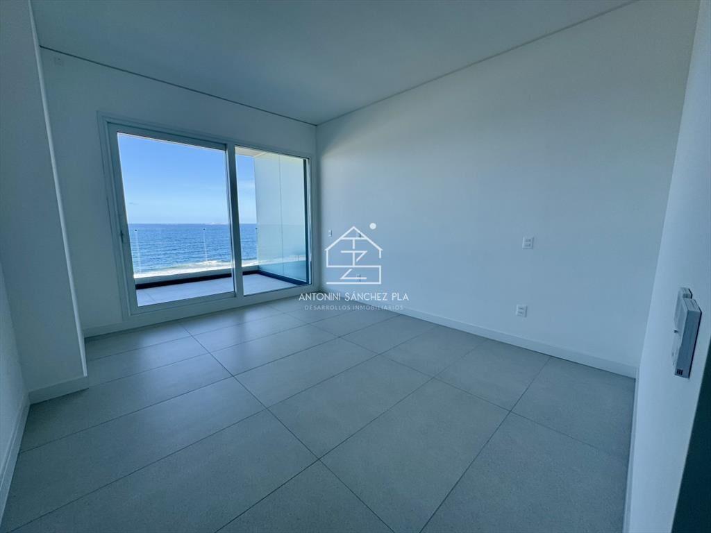 Venta apartamento 3 dormitorios Brava