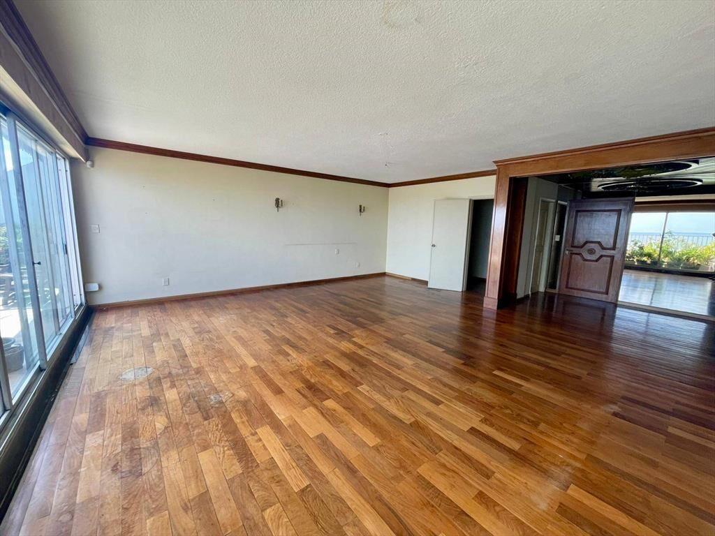 Venta de Penthouse con 3 dormitorios y doble garaje en Rambl