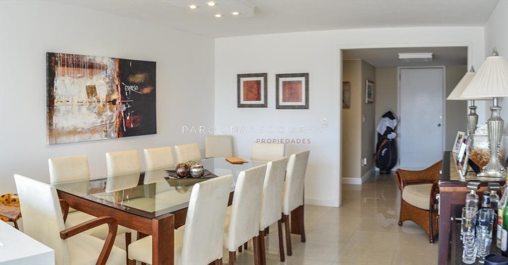 Apartamento env enta de 3 dormitorios en Tiburón