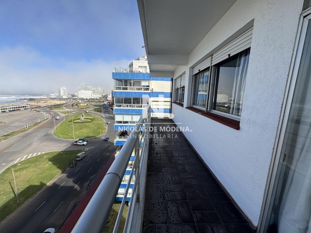 Apartamento frente al mar, a pasos de la 3 , del
