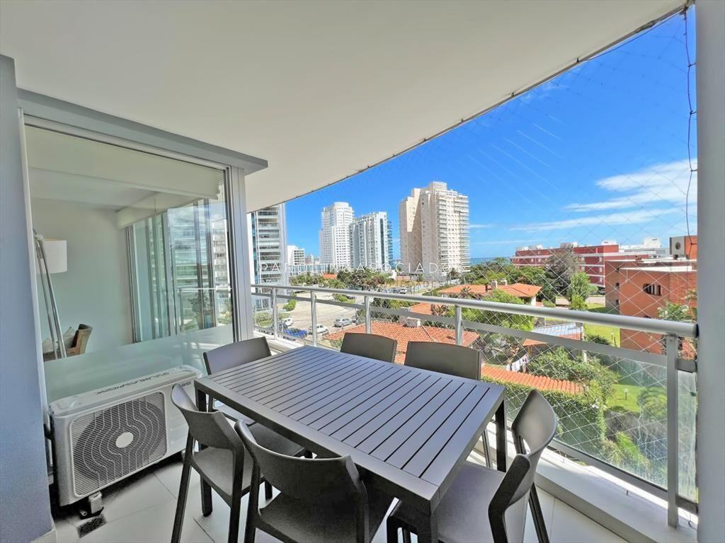 Apartamento en venta de 2 dormitorios en Torre
