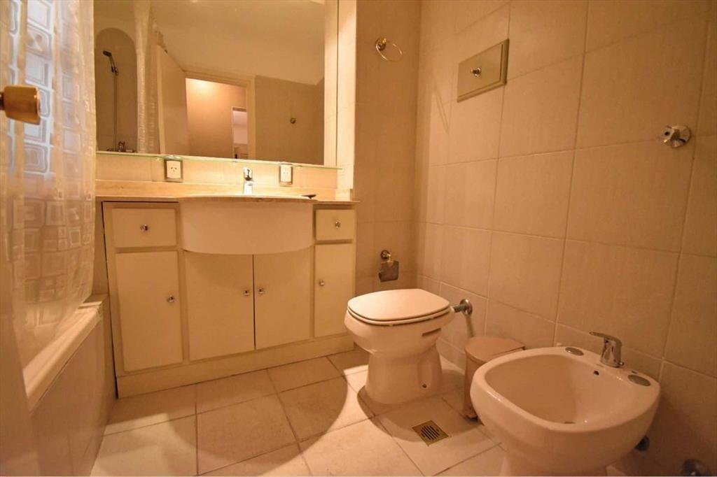 MUY LINDO DEPARTAMENTO A PASOS DEL PUERTO