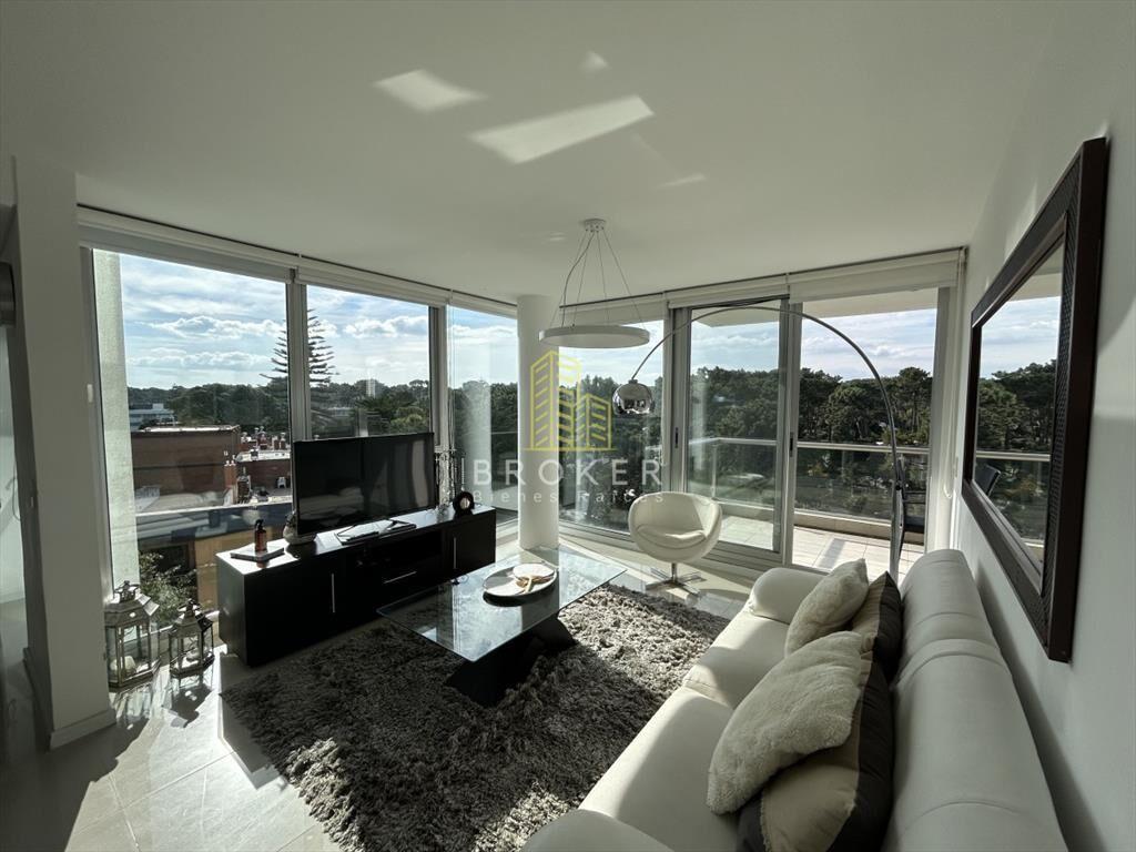 Venta de hermoso apartamento por roosevelt de dos