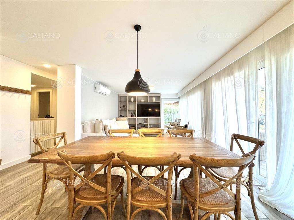 Espectacular Apartamento Duplex de Tres dormitorios en Vent