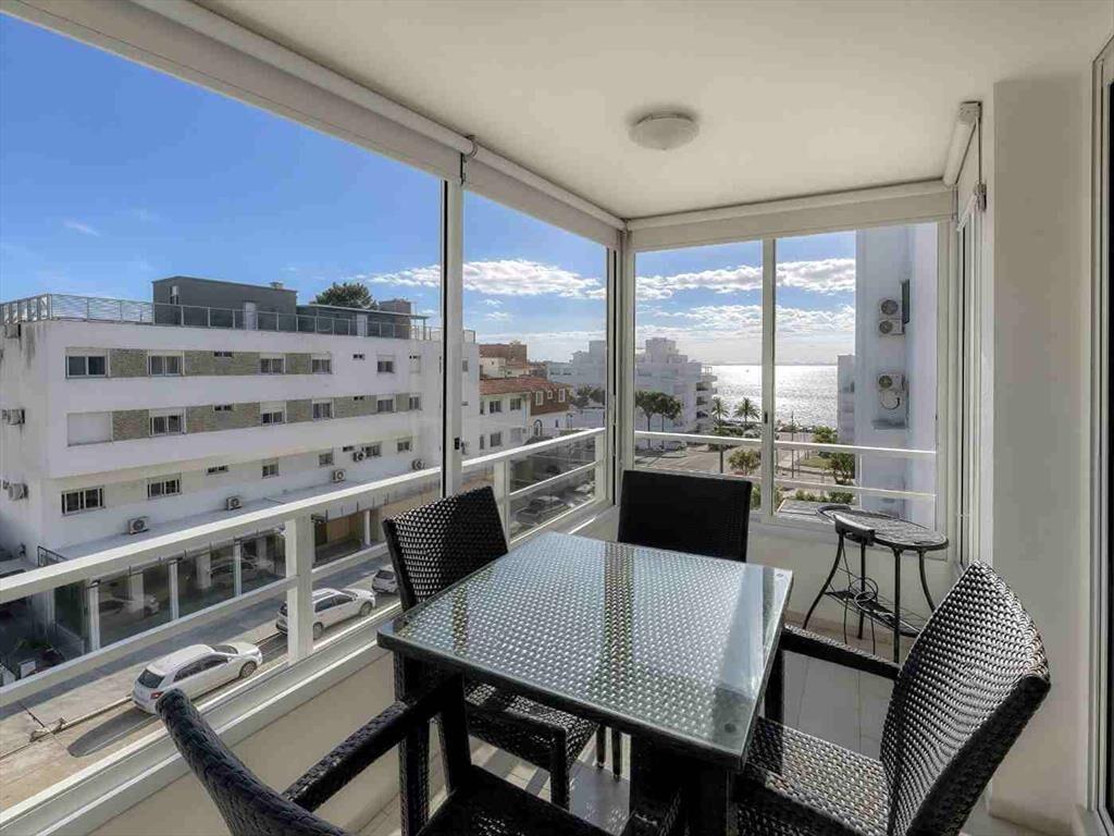 VENTA APARTAMENTO 3 DORMITORIOS GARAJE PENINSULA