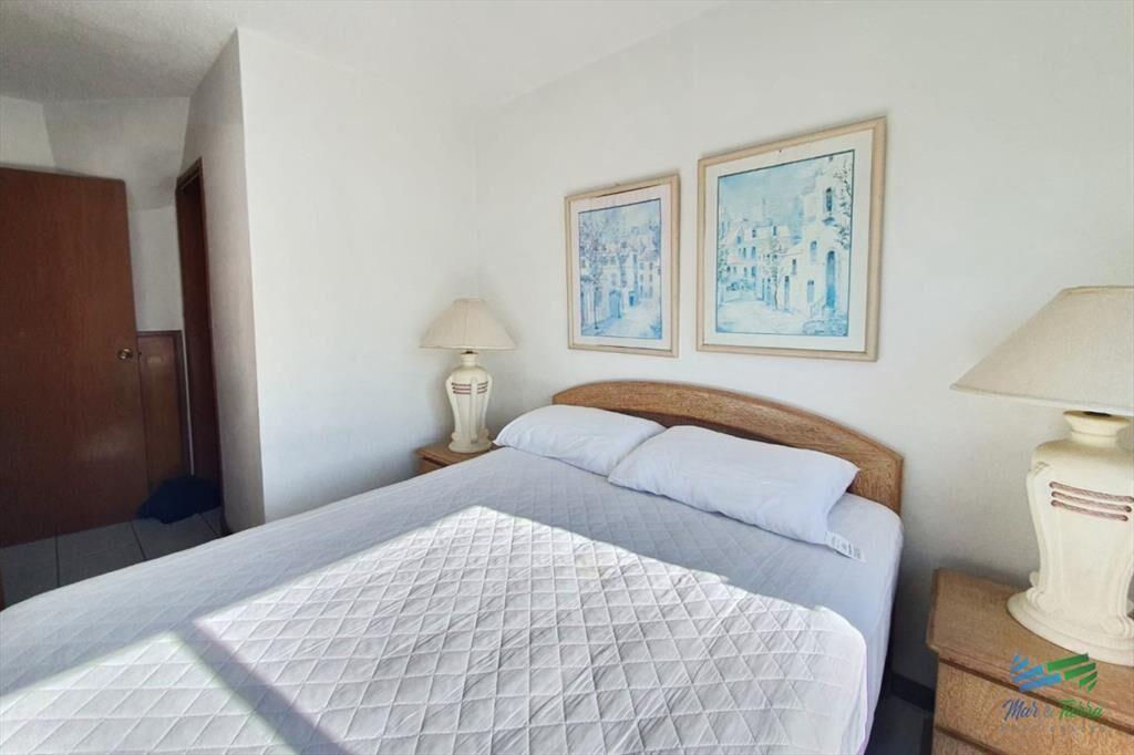 APARTAMENTO FRENTE AL MAR, EN VENTA. CON TERRAZA PRIVADA, E