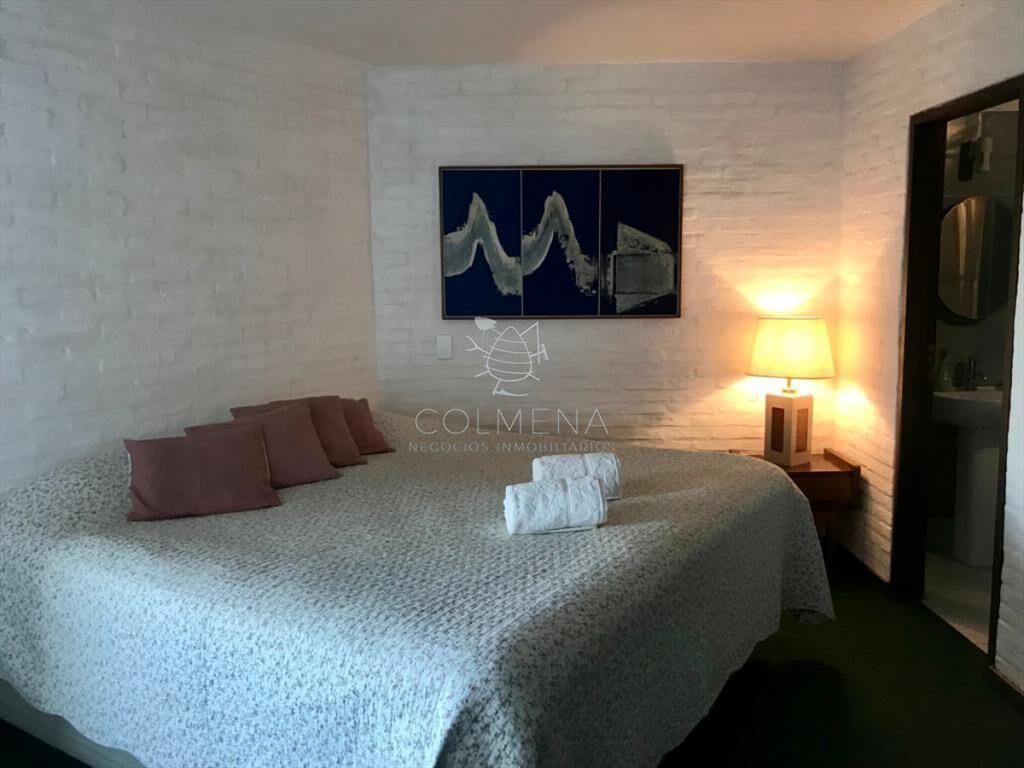 Casa en Peninsula - a metros de la playa de los