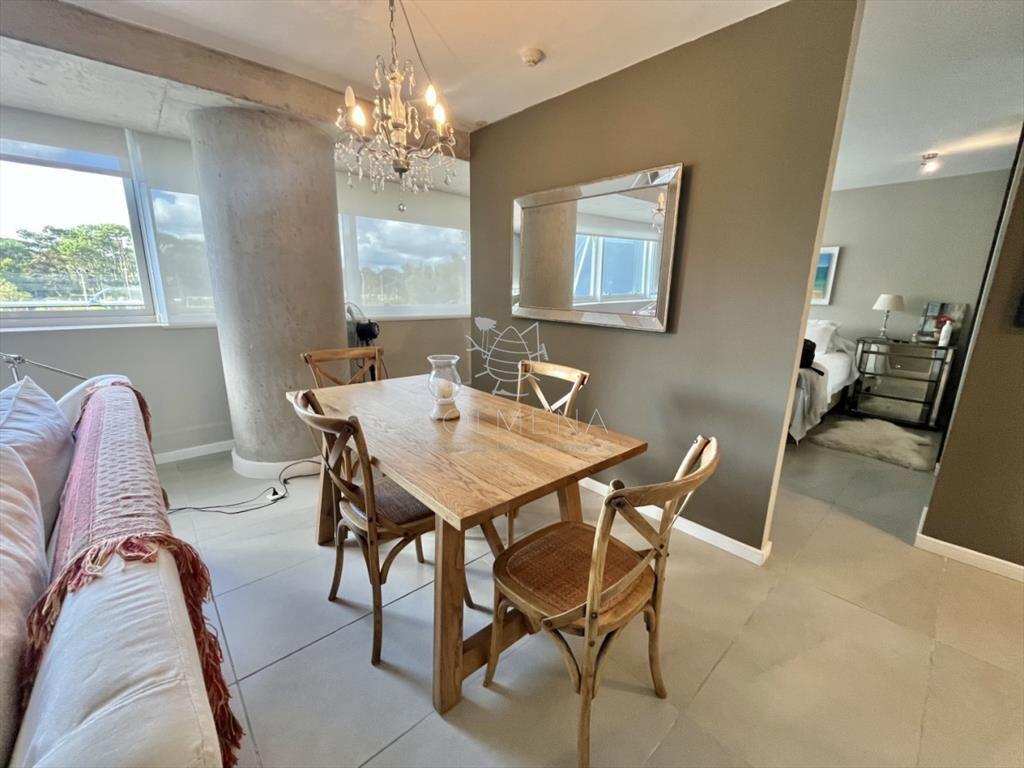 ESPECTACULAR MONOAMBIENTE - 58m2