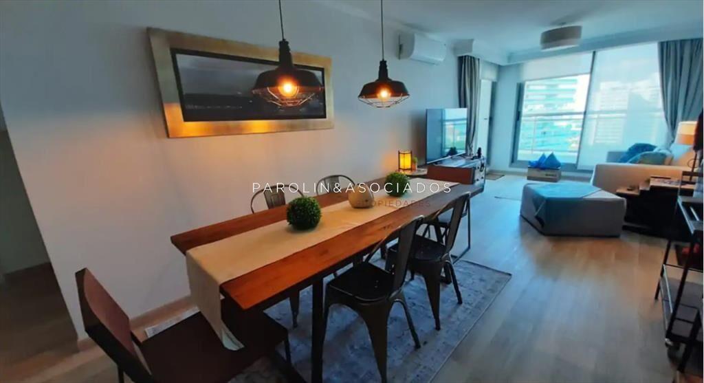 Apartamento en venta de 2 dormitorios en Place