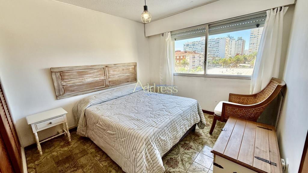 Apartamento en Peninsula, 2 dormitorios *